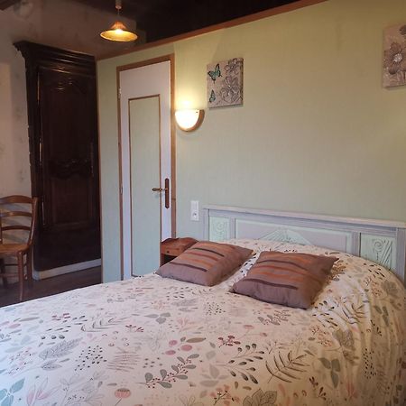 Le Haut Manoir Tourville-sur-Sienne Exteriör bild