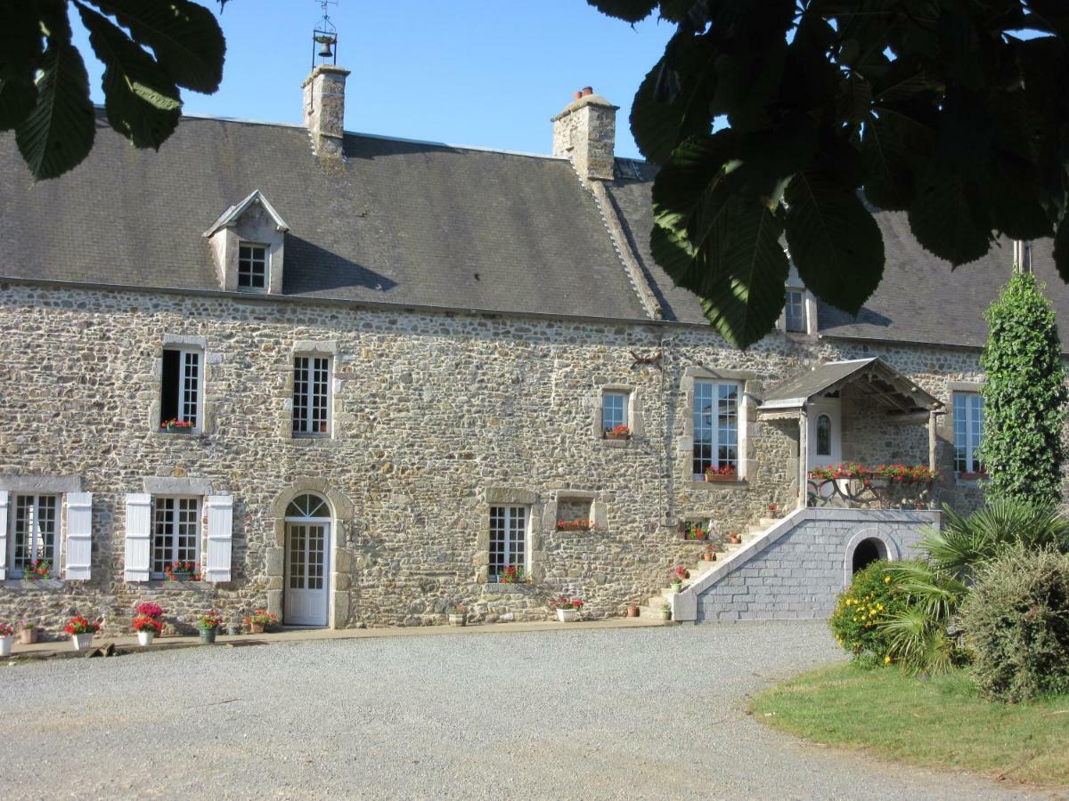 Le Haut Manoir Tourville-sur-Sienne Exteriör bild