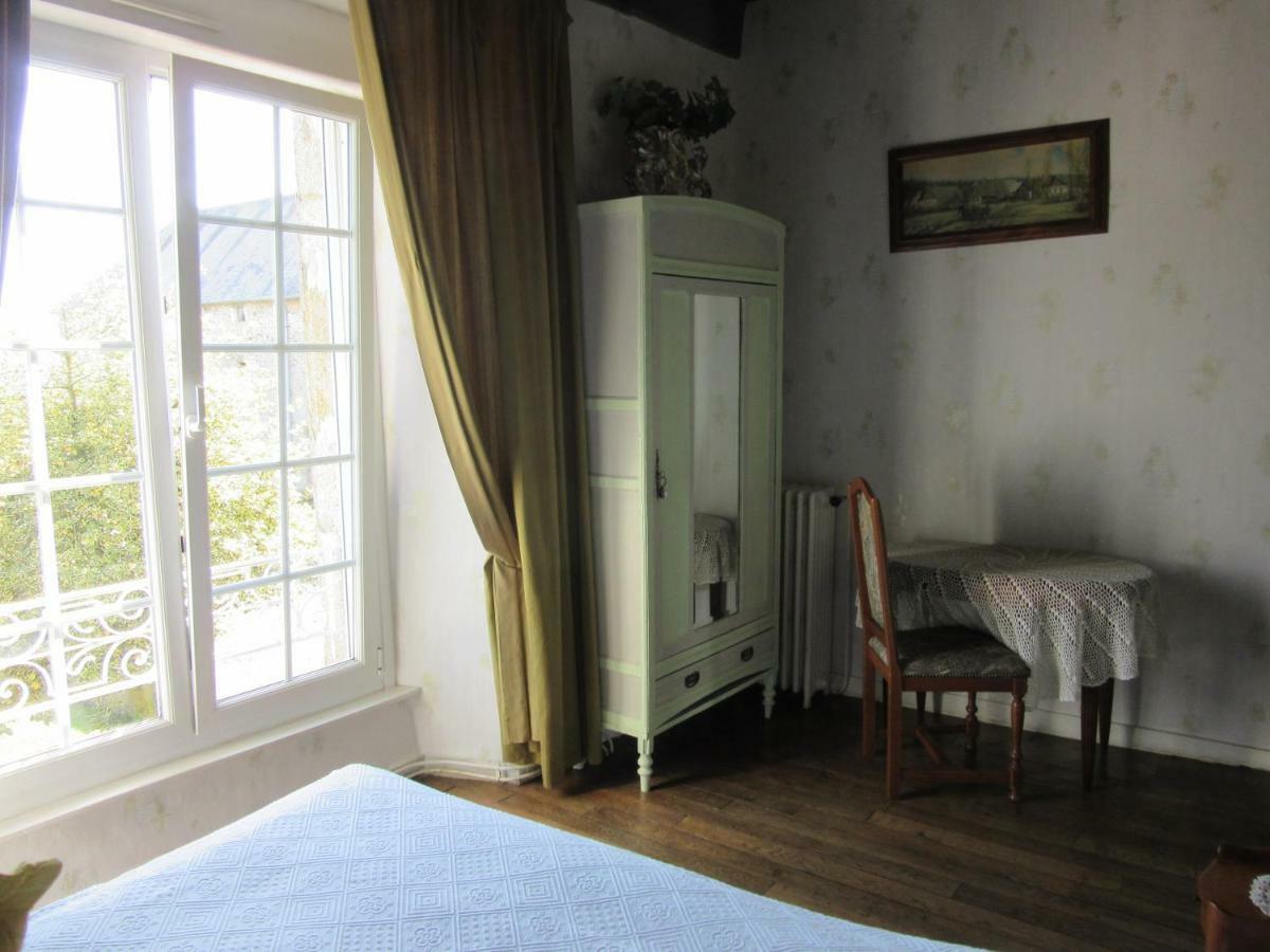 Le Haut Manoir Tourville-sur-Sienne Exteriör bild